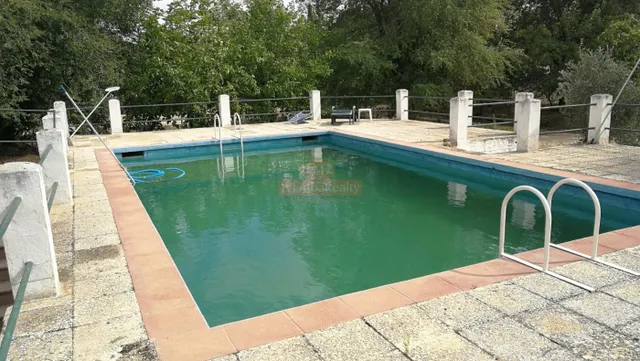 SE VENDE CASA CON TERRENO DE MÁS DE 3000 MTS EN LA URB. OJOS DE SAN JORGE JUNTO A LOS PRADOS — 36