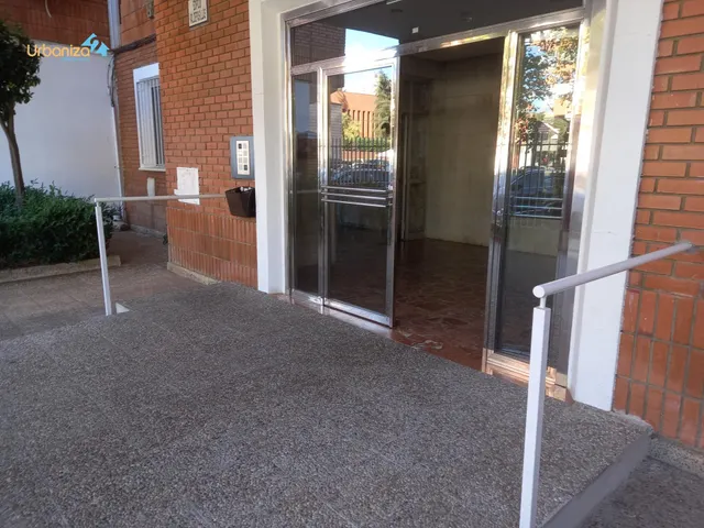 Piso en alquiler de 4 dormitorios para estudiantes, solo estudiantes — 7