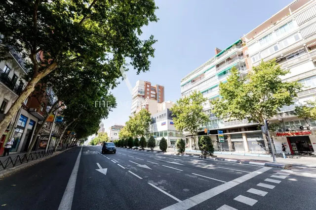 Exclusivo ático en el Barrio de Salamanca — 31