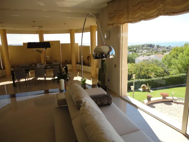 Exclusiva Villa en Cunit con vistas a la Costa Daurada — 30