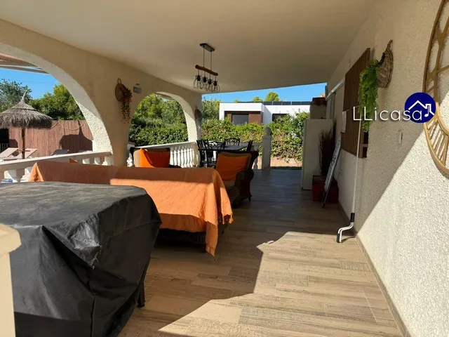 Chalet independiente en venta en urbanización de Llíria — 22
