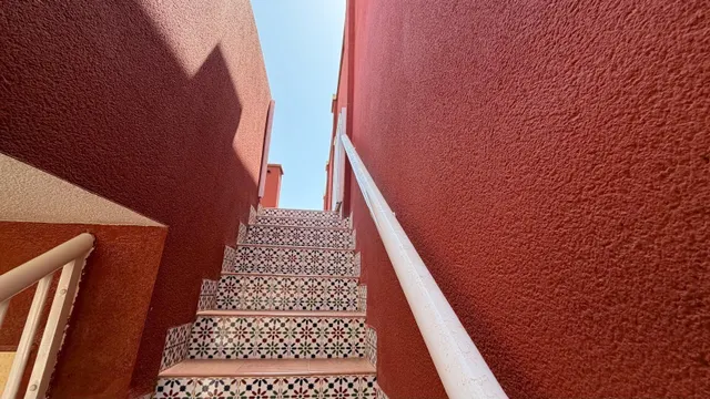 BUNGALOW TOTALMENTE REFORMADO CON 2 HAB 2 BAÑOS EN URB DREAM HILLS 2 — 28