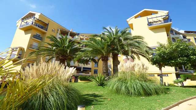 Apartamento 2 habitaciones 77m² en venta - Centro — 46
