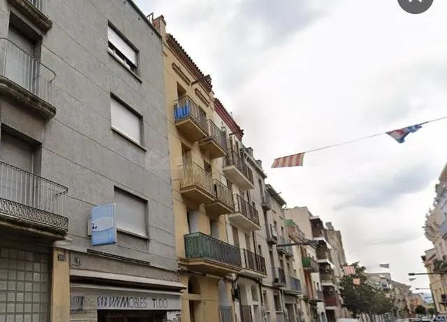 Venta casa y comercio en Igualada (Barcelona) - foto 2