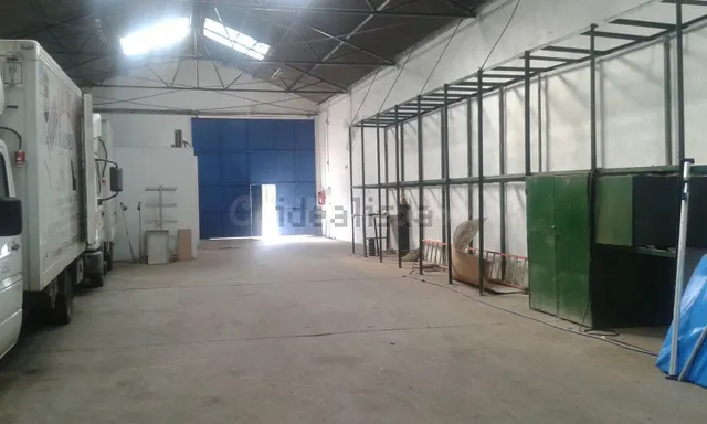 Nave industrial 2 habitaciones 575m² en venta - CARRETERA EL - foto 4