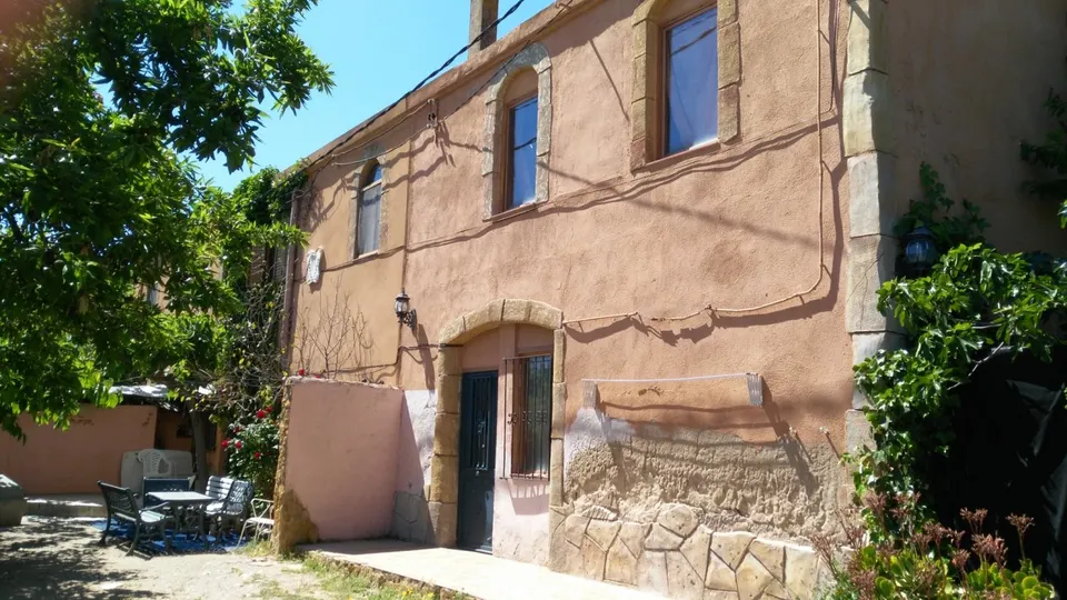 Valls - Tarragona - Masía 350m2 con Piscina - Oportunidad !!