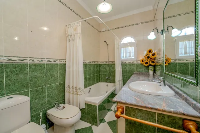 Chalet independiente con piscina privada, jardín y garaje en Ayamonte — 23