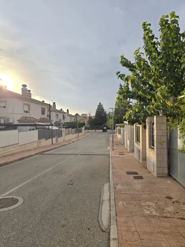 DUPLEX ADOSADO EN ALTORREAL — 38