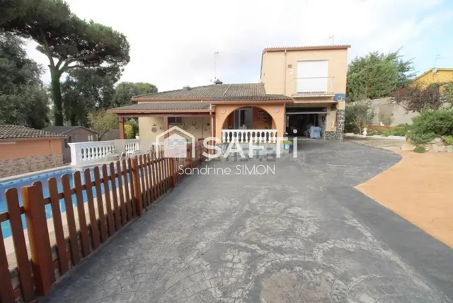 Encantadora casa con piscina en La Goba cerca del pueblo de  - foto 2