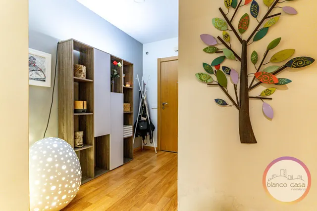 ¡ un piso con terraza de más de 25 m2, garaje y trastero en Carballo por 189.990€! — 11