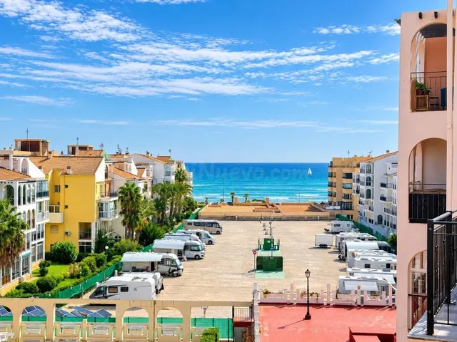 Precioso apartamento totalmente reformado con vistas al mar, ideal para parejas — 3