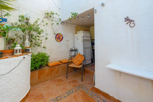 Encantadora casa de pueblo en venta en Llosa de Camacho — 10