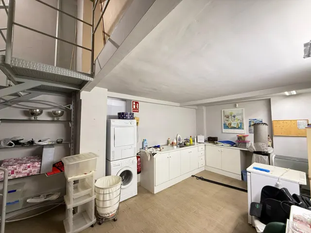 Oportunidad Única: Local Comercial en Venta en el Corazón de Los Ángeles — 7