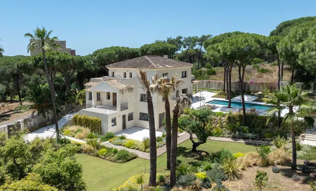 Chalet 5 habitaciones 542m² en venta - Marbella