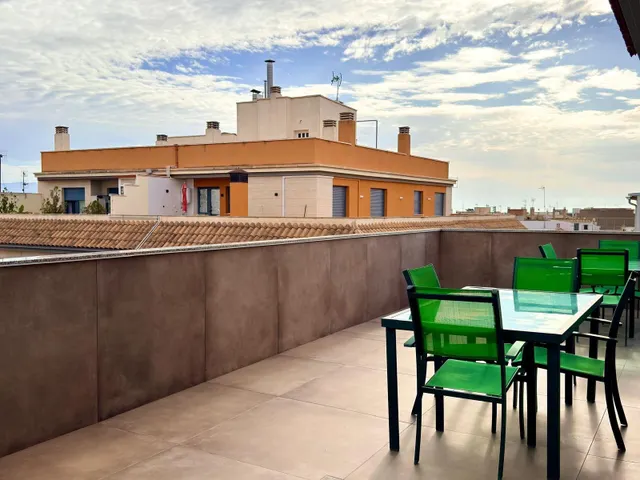 Exclusivo Ático Seminuevo en Totana con Amplias Terrazas y Vistas — 6