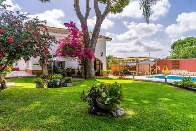 VENTA DE CHALET EN VENTA EN LAS DEHESILLAS — 20