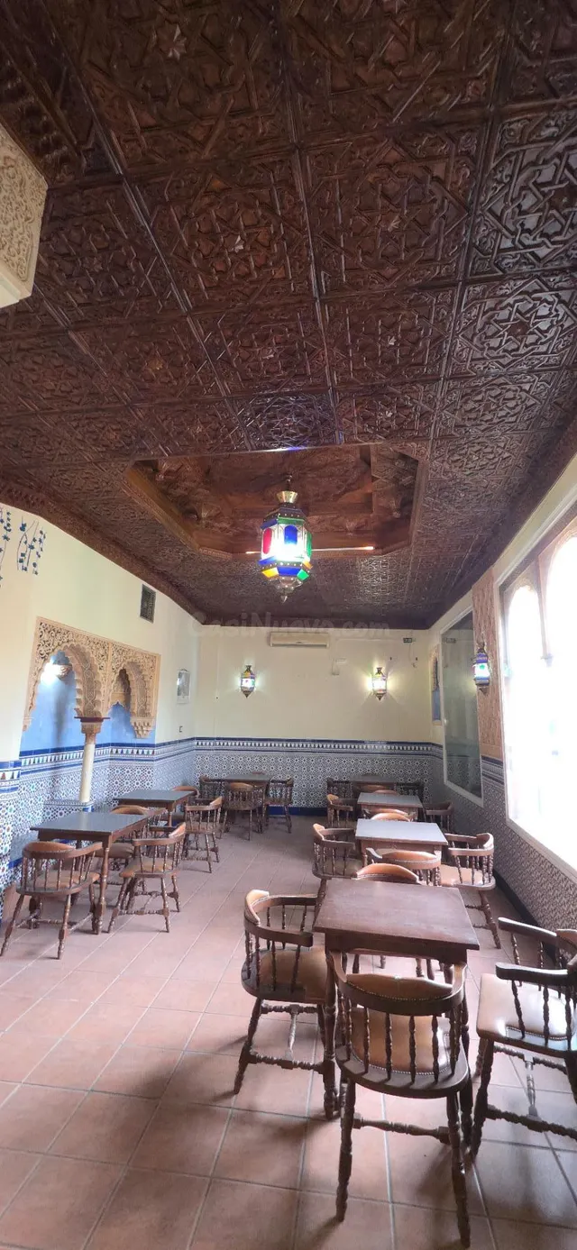 Oportunidad de Negocio en el Centro de Montequinto por solo 