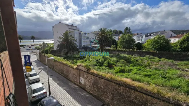 Edificio en venta en el centro de Ortigueira, A Coruña - foto 2