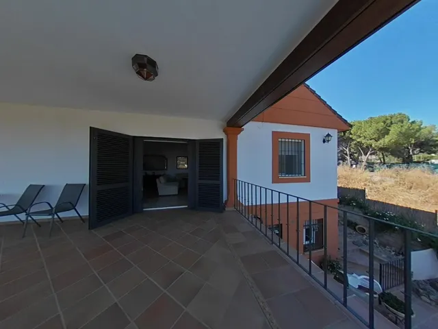 ¡¡ CHALET INDEPENDIENTE EN LA ZONA DE MAESTRE ESCUELA !! — 7