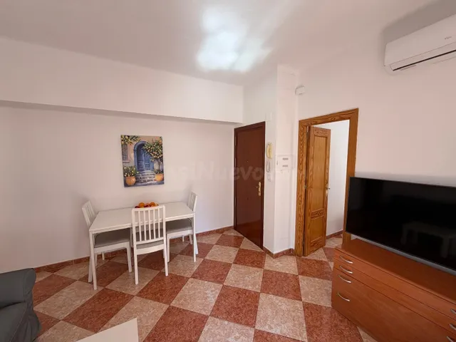 Piso perfectamente conectado en calle Héroe de Sostoa — 4