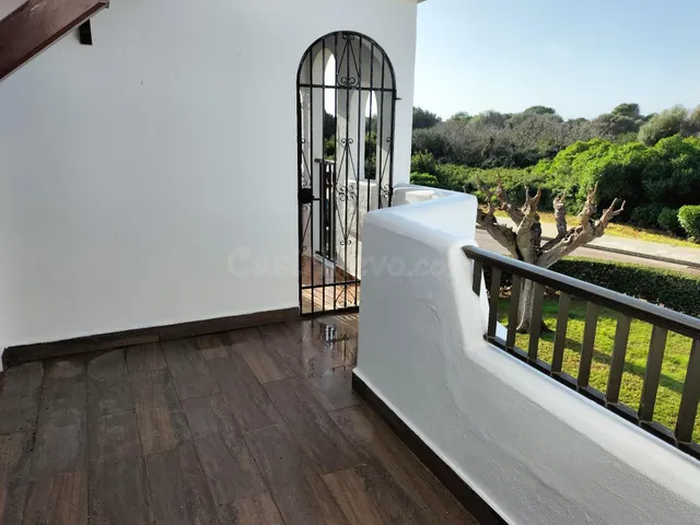 APARTAMENTO CON VISTAS PARCIALES AL MAR - foto 5