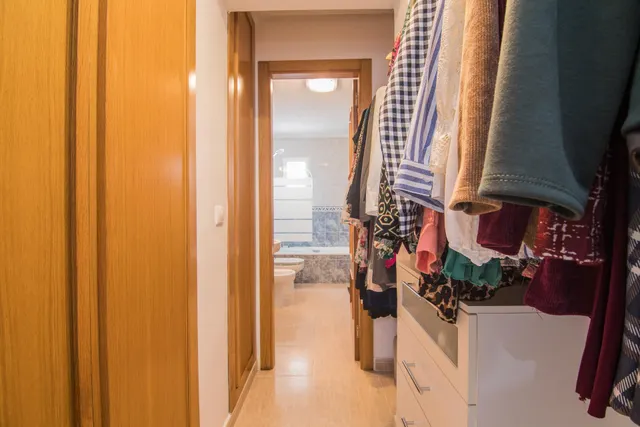 CHALET PAREADO A UN PASO DEL CAMPO DE GOLF CON 5 habitaciones 3 BAÑOS — 29