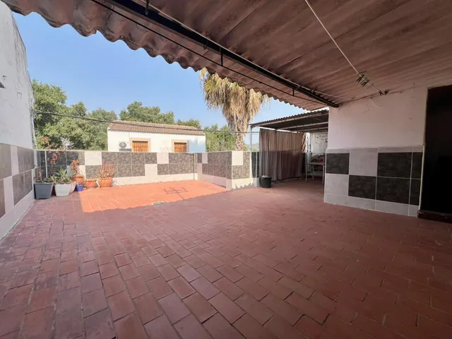Magnífica casa adosado a escasos kilómetros de Córdoba — 28