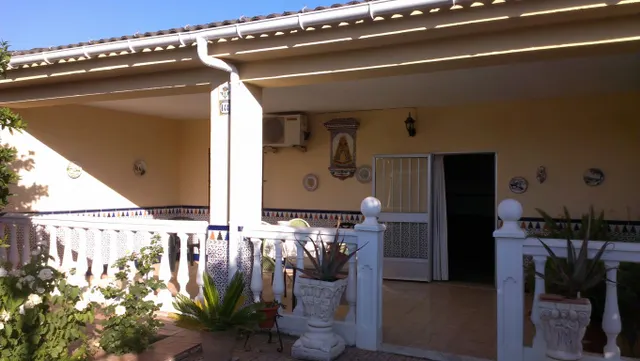 Venta de parcela con casa — 25