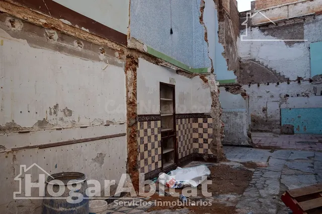 AMPLIO SOLAR PARA CONSTRUIR LA CASA QUE SIEMPRE HAS DESEADO  - foto 3