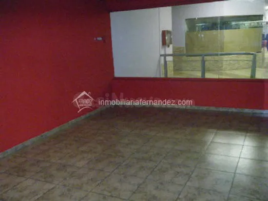 LOCAL EN GALERÍA COMERCIAL CÁNOVAS - foto 2