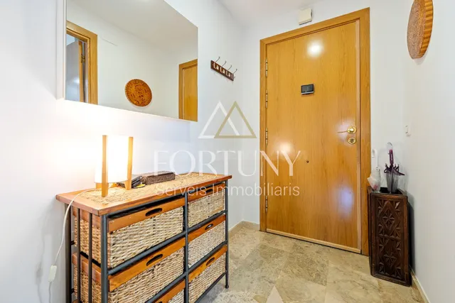 Dúplex en venta Calle Teresa de Calcuta, Reus. — 2