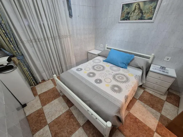 Casa familiar de 5 habitaciones en Elda con terraza y garaje — 19
