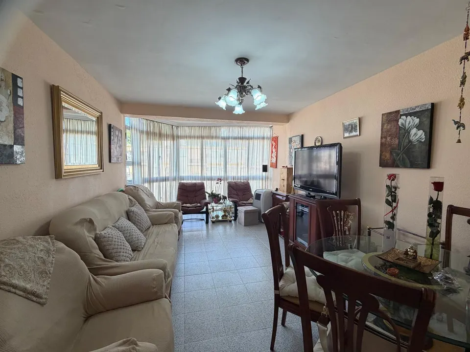 Piso de 3 dormitorios en loma de los riscos