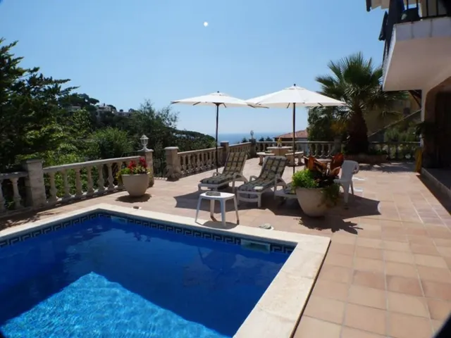 Casa en Serra Brava con vistas al mar