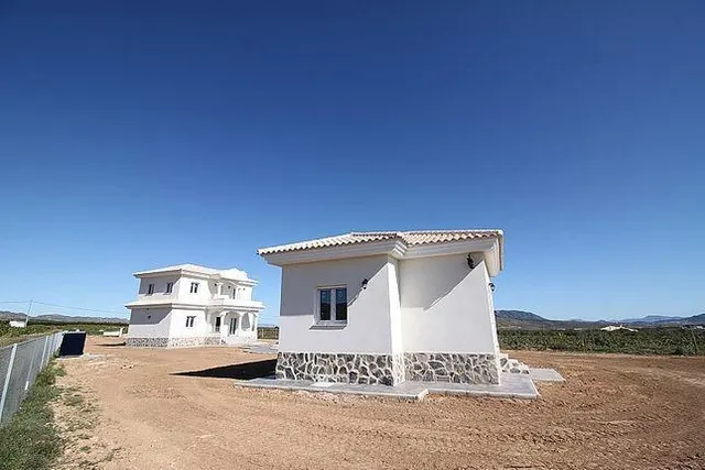 VILLAS DE OBRA NUEVA EN PINOSO — 18
