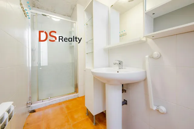 Ds realty presenta | piso 3+1 con dos balcones en malasaña. — 34
