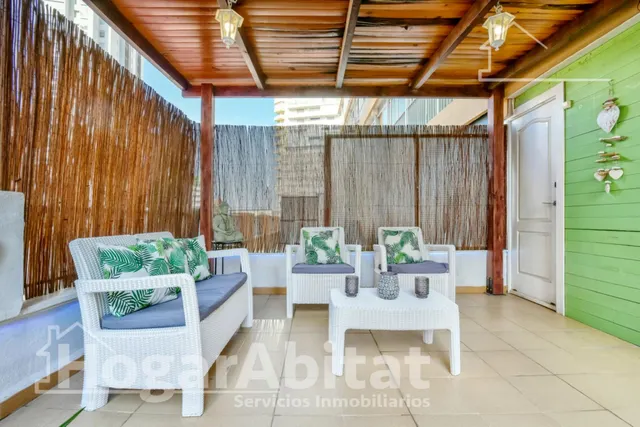 Reformado con terraza y licencia turística junto al mar — 8