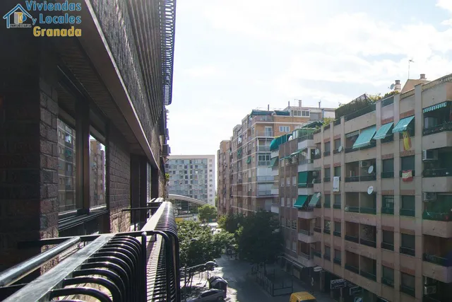 CALLE TRAJANO. Plaza Menorca — 32