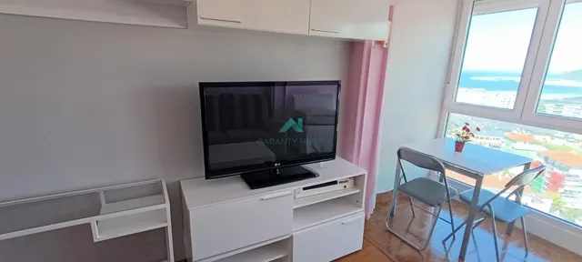 Se alquila estudio en Laredo — 33