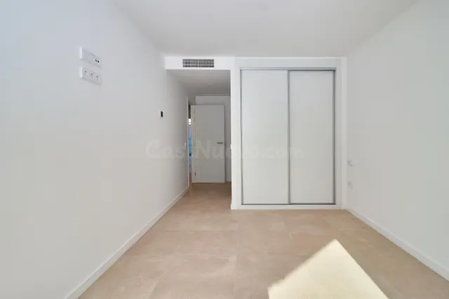 Apartamento  de 2 dormitorios y 2 baños , a estrenar en  pleno centro de Fuengirola. — 5