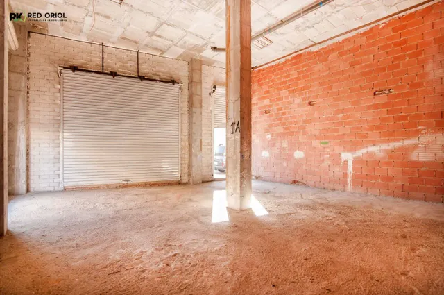 SE ALQUILA AMPLIO LOCAL COMERCIAL EN EL RAIGUERO DE BONANZA. — 17