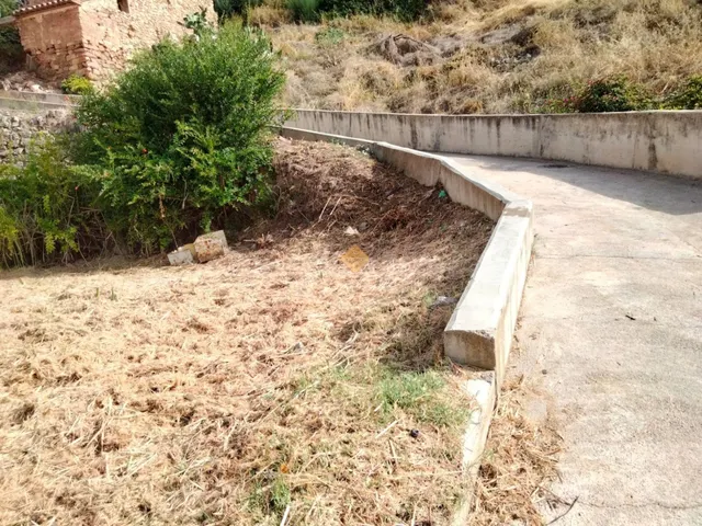 SE VENDE SOLAR URBANO EN TUEJAR !!!!! (ALCANTARILLADO PREPAR - foto 3