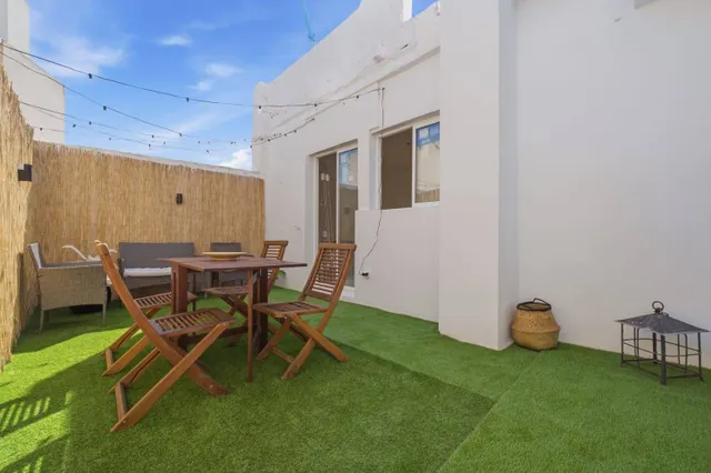 Exclusiva casa andaluza reformada en el casco histórico de Salobreña con patio, dos terrazas y vistas a Sierra Nevada — 8