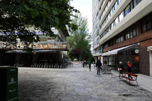 Venta de local en A Coruña, Calle Sinfónica De Galicia — 8