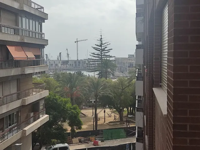 ALQUILER DE   VIVIENDA VACIA  TOTALMENTE REFORMADA — 14