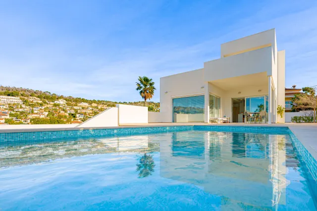 Villa Zeus. Villa moderna en venta en Calpe con vistas al ma - foto 2
