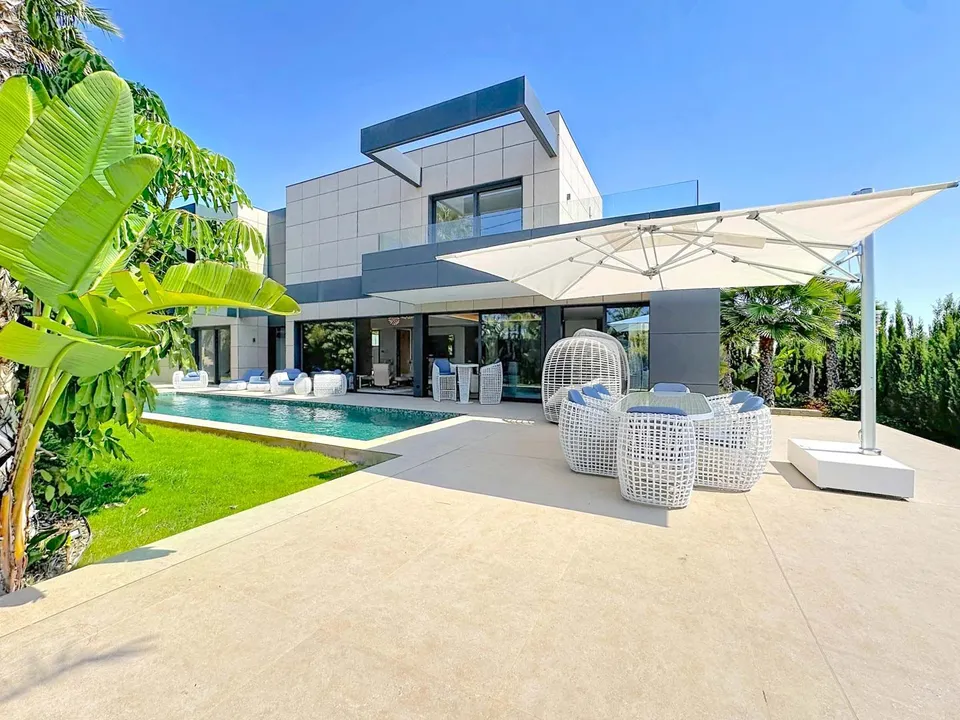 Villa 4 habitaciones 346m² en venta - Pla roig