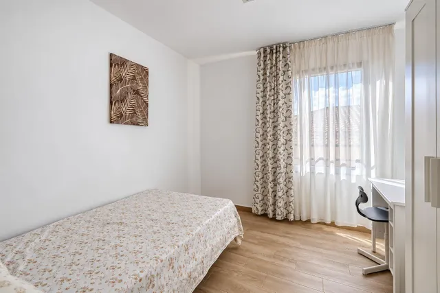 Piso en Elche, Zona Asilo — 26