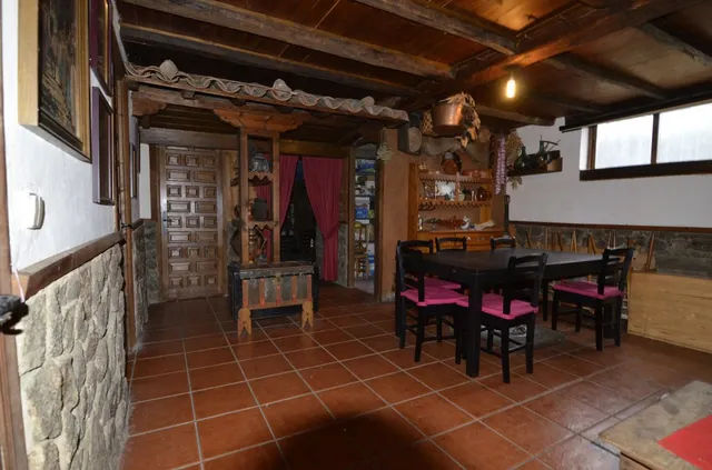 Urbis te ofrece un maravilloso chalet independiente en Villamayor, Salamanca. — 30