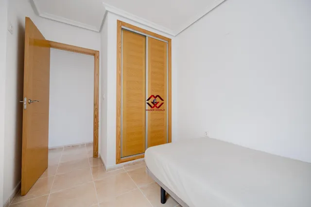 Apartamentos renovados en el centro de San Fulgencio — 26